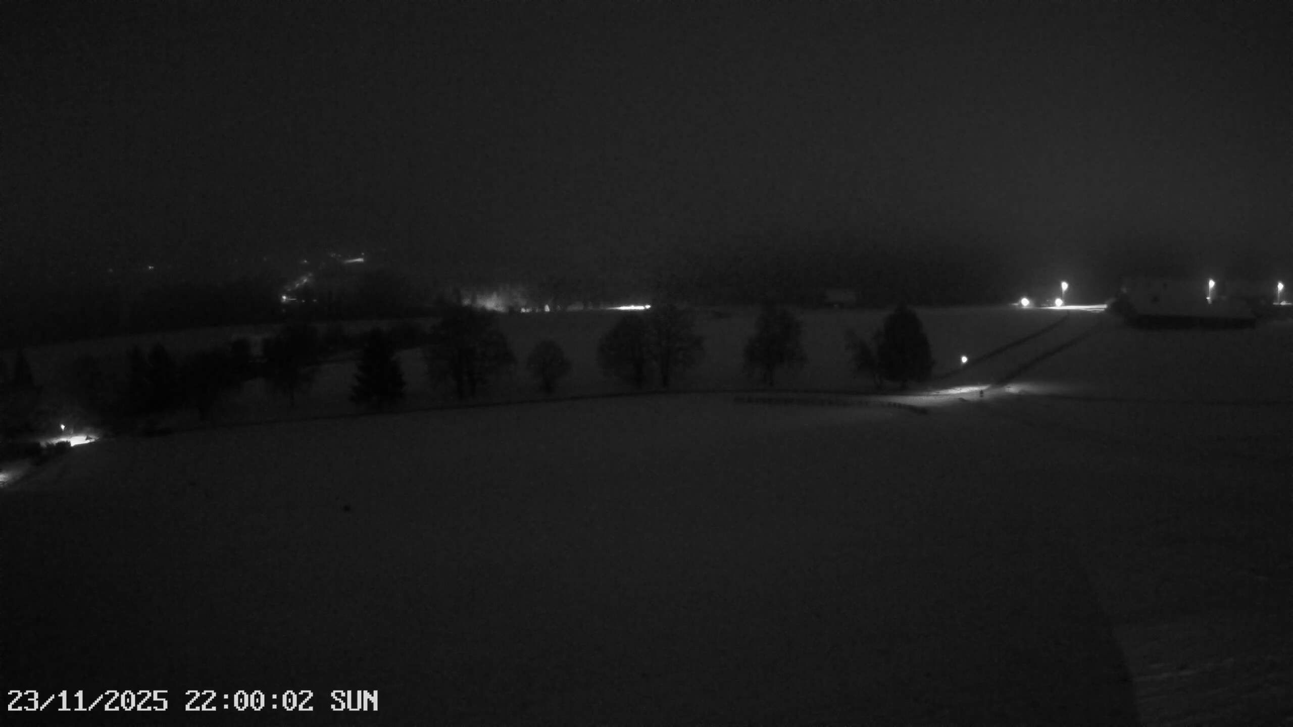 Montpreveyres › Osten: › East: Vue sur les montagnes depuis