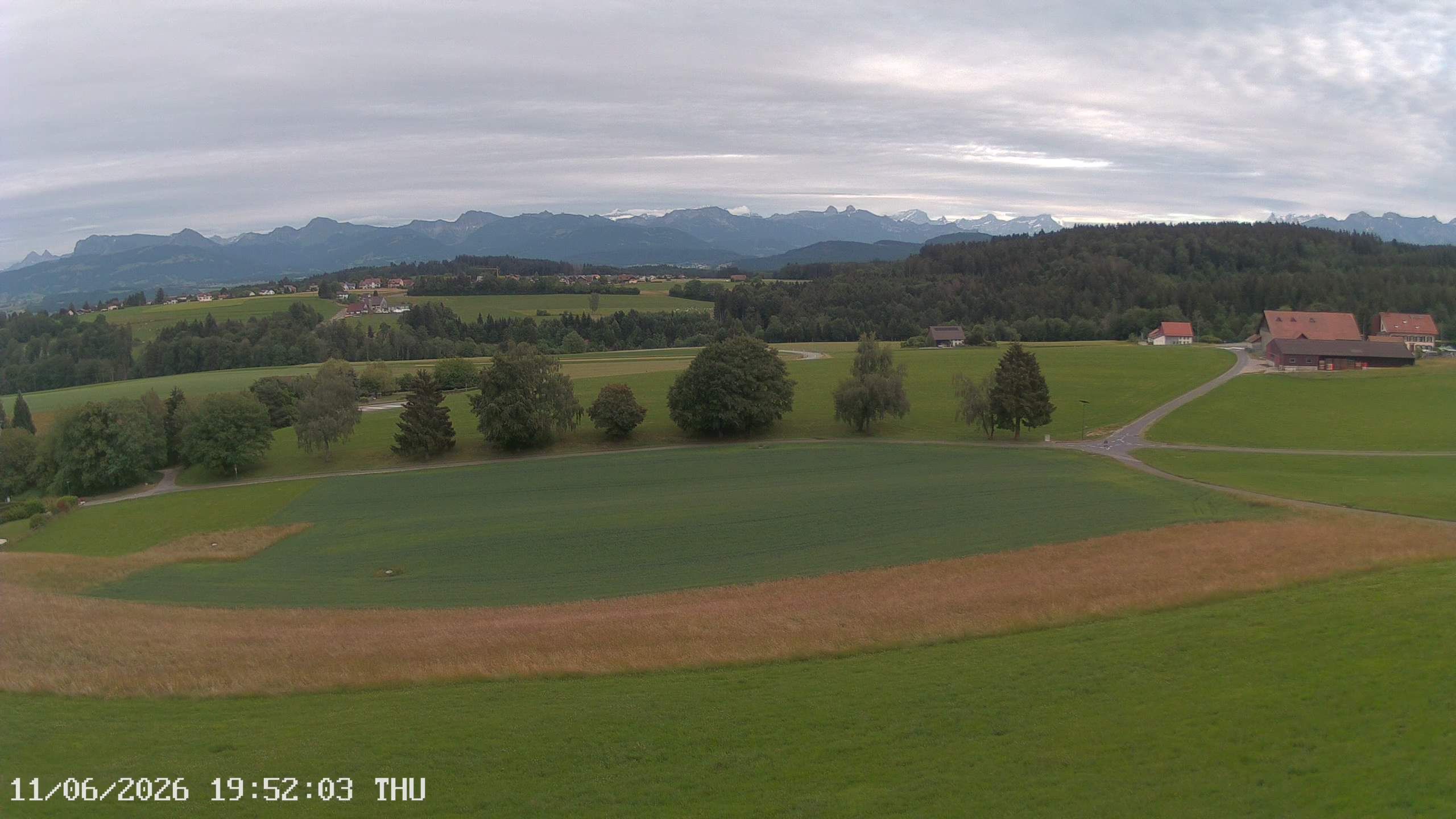 Montpreveyres › Südosten: Welcome Swiss & Events SA