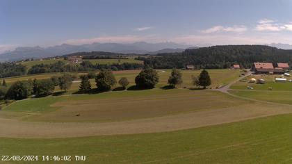 Montpreveyres › Ost: › East: Vue sur les montagnes depuis