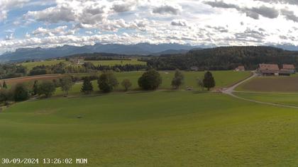 Montpreveyres › Ost: › East: Vue sur les montagnes depuis