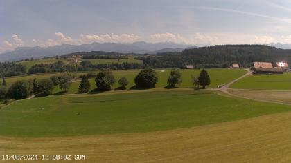 Montpreveyres › Ost: › East: Vue sur les montagnes depuis