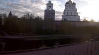 Pskov › North-West: The bell tower of Holy Trinity Cathedral - Pskov Kremlin - Pskov Krom - Recent