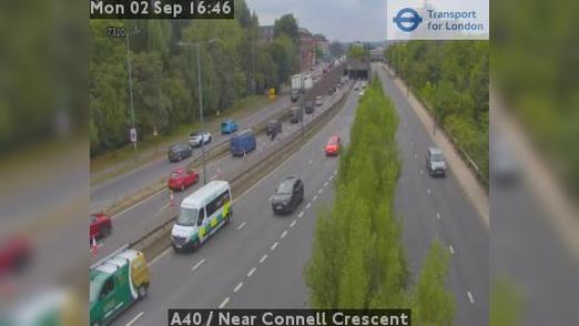 Traffic Cam London Borough of Ealing: A40 - Near Connell Crescent