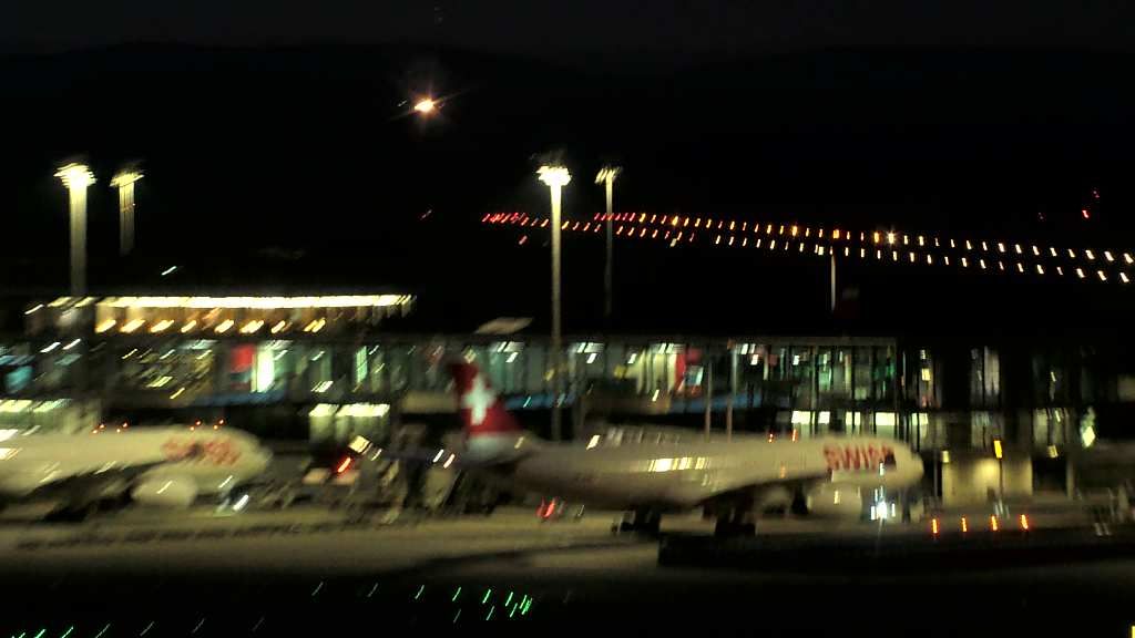 Kloten: Zurich Airport station - Zürich, Schweiz: Webcam Operation Center