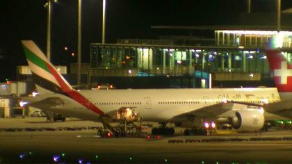 Kloten: Airport station - Webcam Operation Center