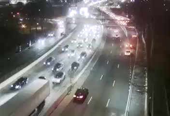 Traffic Cam Manhattan Community Board 10 › South: I-87 at West 161st Street