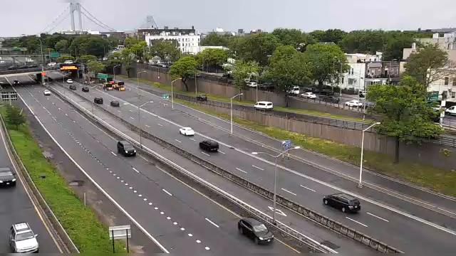 Traffic Cam New York › East: I-278 at 79th Street