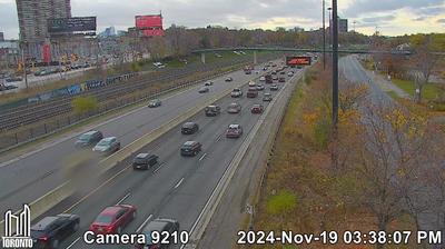Old Toronto: Gardiner Expwy near Parkside Dr