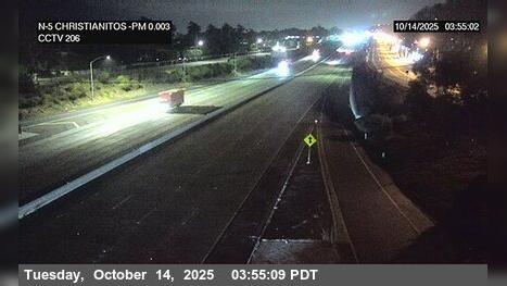 Traffic Cam Marine Corps Base Camp Pendleton › North: I-5 : Christianitos Road