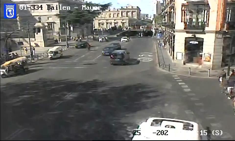 Traffic Cam Palacio: BAILEN-MAYOR