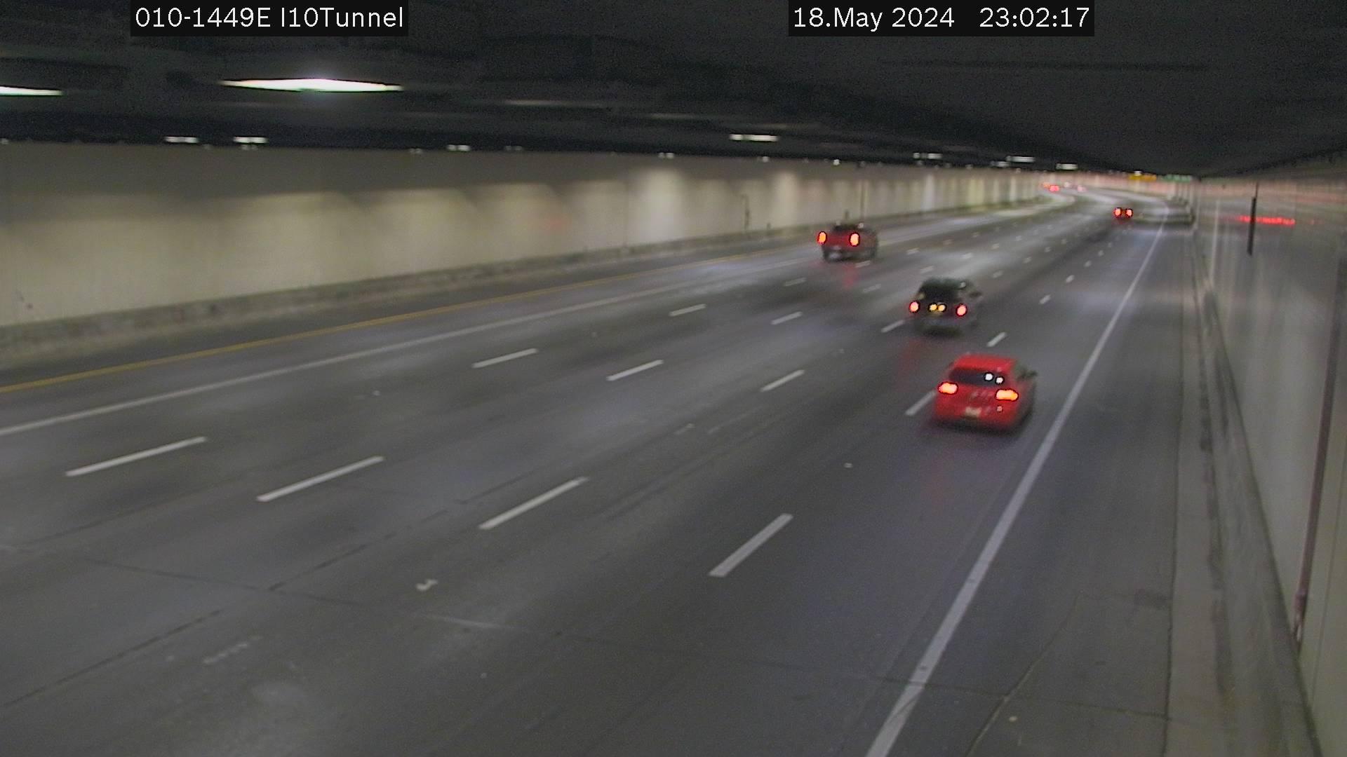 Traffic Cam Phoenix › East: I-10 EB 144.90 @Tunnel