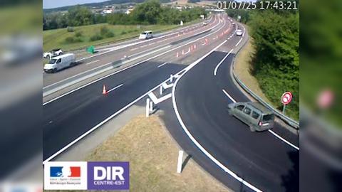 Traffic Cam Auxerre: N6 PR83+500