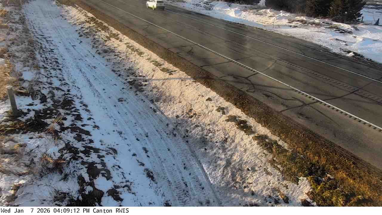 Traffic Cam Prosper: US 52: U.S.52 (Canton - MP 2): U.S.52 (Canton - MP 2) View