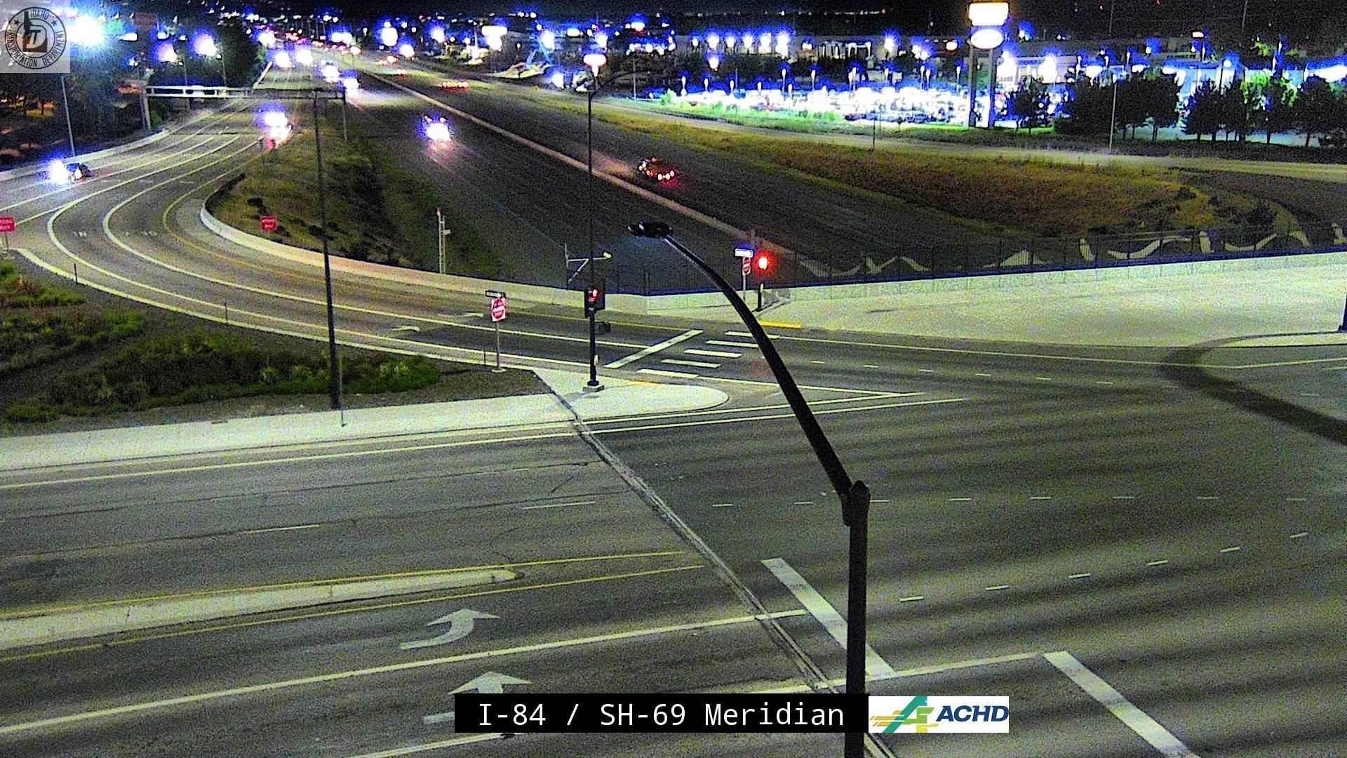 Traffic Cam Meridian: I-84 - Rd