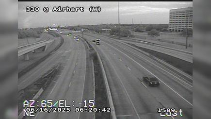 Traffic Cam Baytown › West: 330 @ Airhart (W)