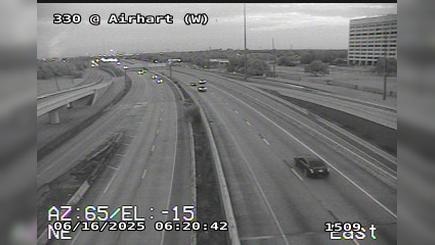 Traffic Cam Baytown › West: 330 @ Airhart (W)