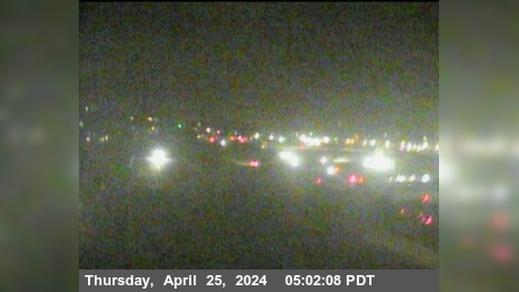 Traffic Cam Richmond › East: TV522 -- I-580 : AT JEO CANAL BL