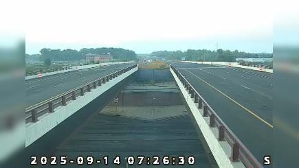 Traffic Cam Westfield: US 31: 2-031-132-1-1-rwis @ SR 32 (CARMEL)