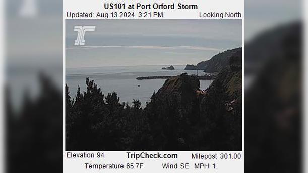 Traffic Cam Port Orford: US101 at - Storm