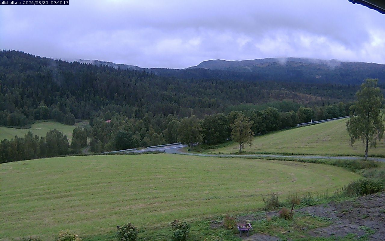 Traffic Cam Storas: Garberg, Meldal. Utsikt mot Tifjellet