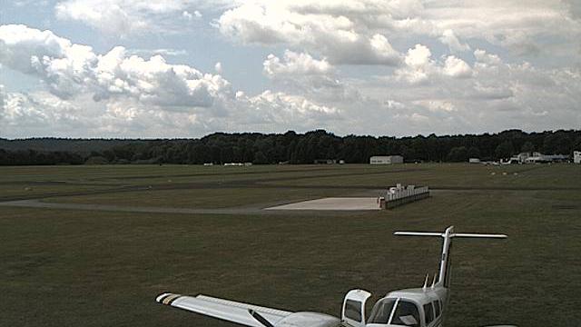 Muhlenbrok airport Webcam