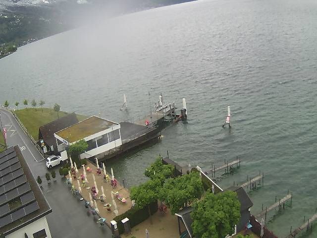 Hertenstein › Süden: Hertensteinstrasse 156 - Vierwaldstättersee