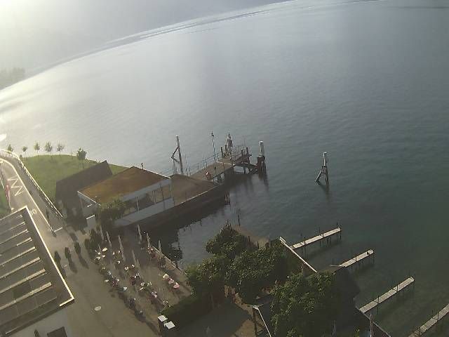 Hertenstein › Süden: Hertensteinstrasse 156 - Vierwaldstättersee