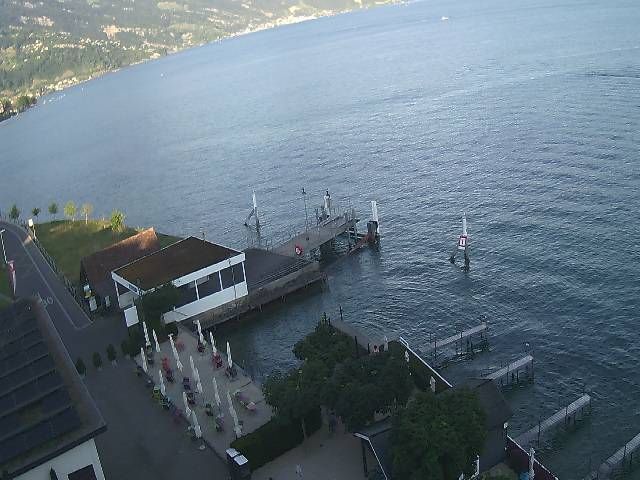 Hertenstein › Süden: Hertensteinstrasse 156 - Vierwaldstättersee
