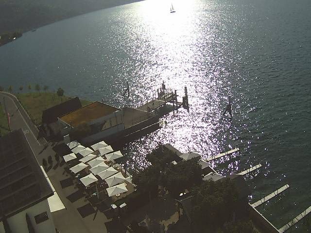 Hertenstein › Süden: Hertensteinstrasse 156 - Vierwaldstättersee