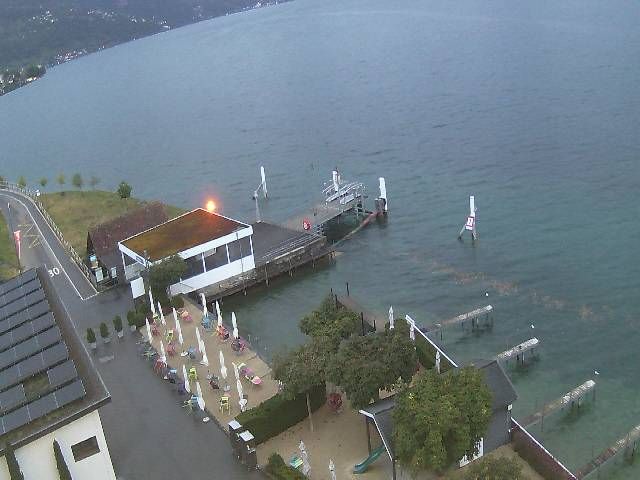 Hertenstein › Süden: Hertensteinstrasse 156 - Vierwaldstättersee
