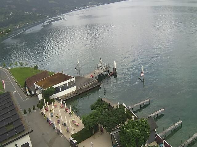 Hertenstein › Süden: Hertensteinstrasse 156 - Vierwaldstättersee