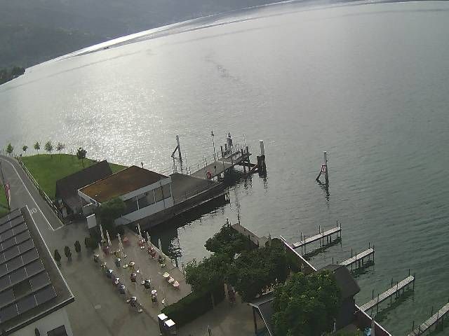 Hertenstein › Süden: Hertensteinstrasse 156 - Vierwaldstättersee