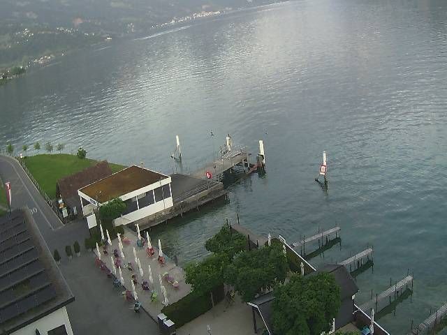Hertenstein › Süden: Hertensteinstrasse 156 - Vierwaldstättersee