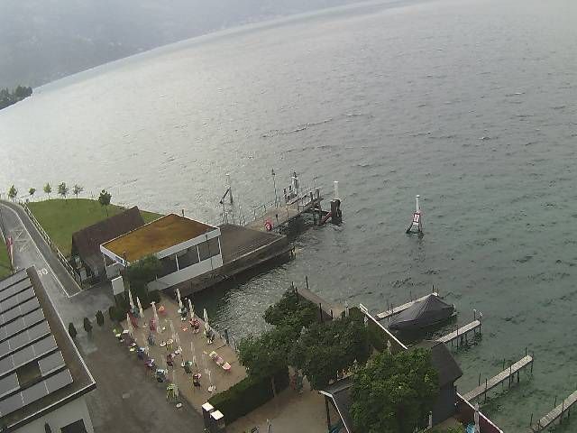 Hertenstein › Süden: Hertensteinstrasse 156 - Vierwaldstättersee