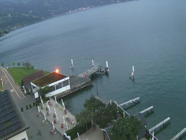 Hertenstein › Süd: Hertensteinstrasse 156 - Vierwaldstättersee