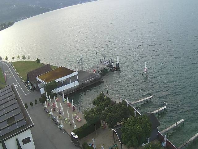 Hertenstein › Süden: Hertensteinstrasse 156 - Vierwaldstättersee