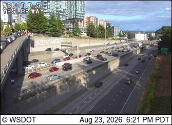 Traffic Cam Seattle › South: I-5 at MP 165: Yesler Way