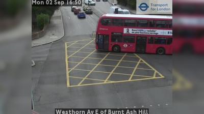 Westhorn Av: Traffic & Landscape, London