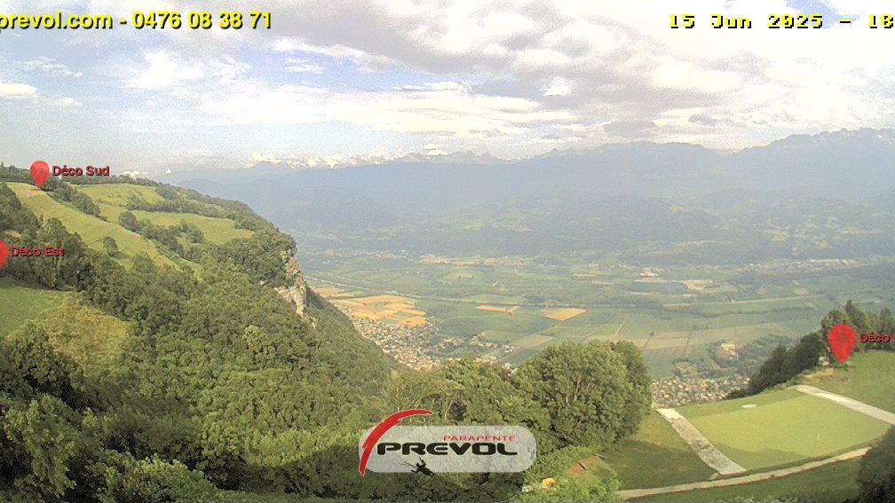 Mountain: Saint-Hilaire Views Webcam