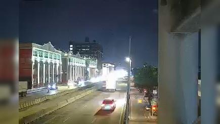 Traffic Cam New York › East: I-278 at 37th street