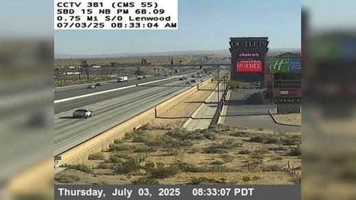 Traffic Cam Barstow › North: I-15 : (381) South of Lenwood Road