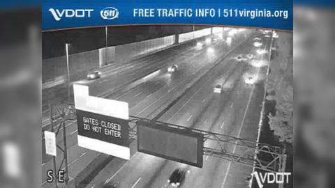 Traffic Cam Springfield Oaks: I-95 - MM 166 - NB - South of Route 286 (Fairfax County Pkwy)