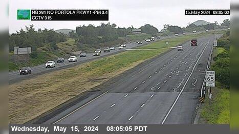 Traffic Cam Orchard Hills › North: SR-261 : 940 Meters North of Portola Parkway (West) Overcross
