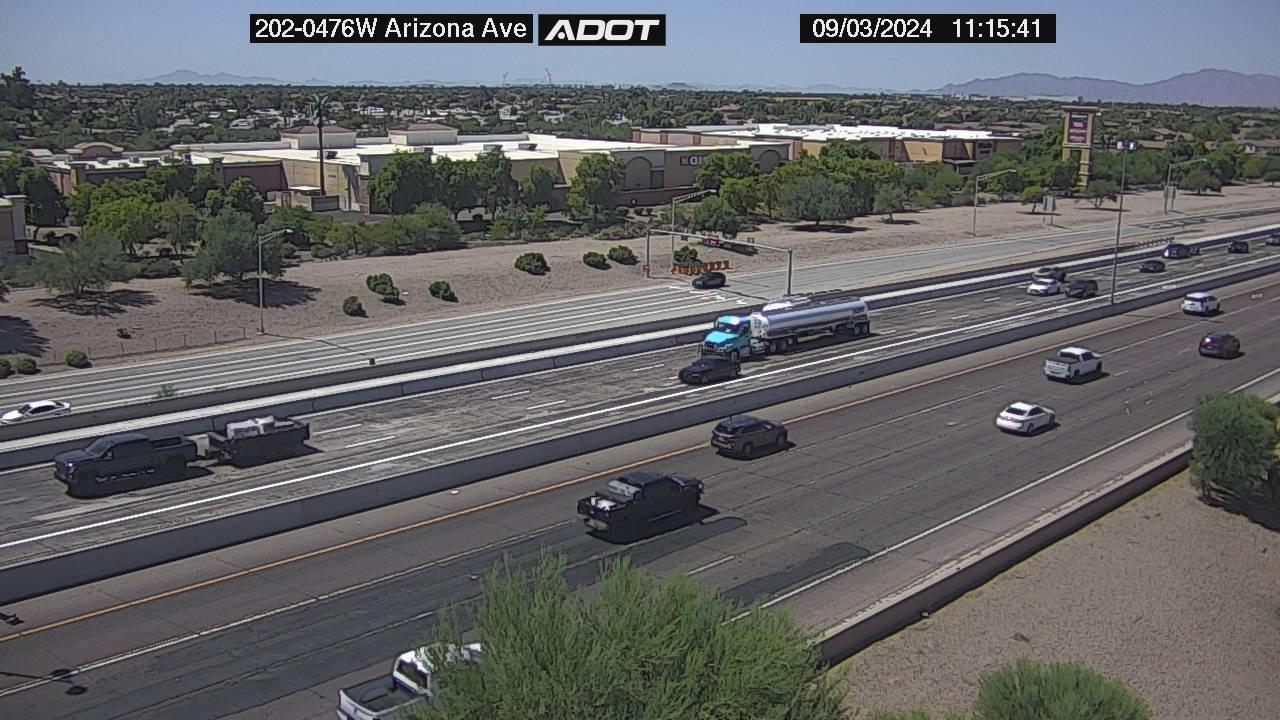 Traffic Cam Chandler › West: L-202 WB 47.67 - Ave