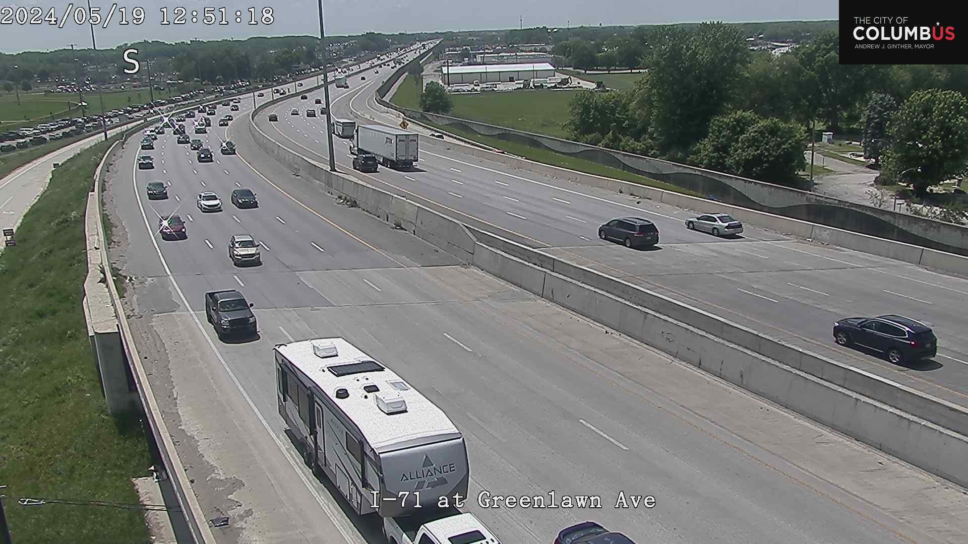 Traffic Cam Columbus: City of - I-71 at Greenlawn Ave