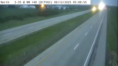 Traffic at D1-I35 near MM 140