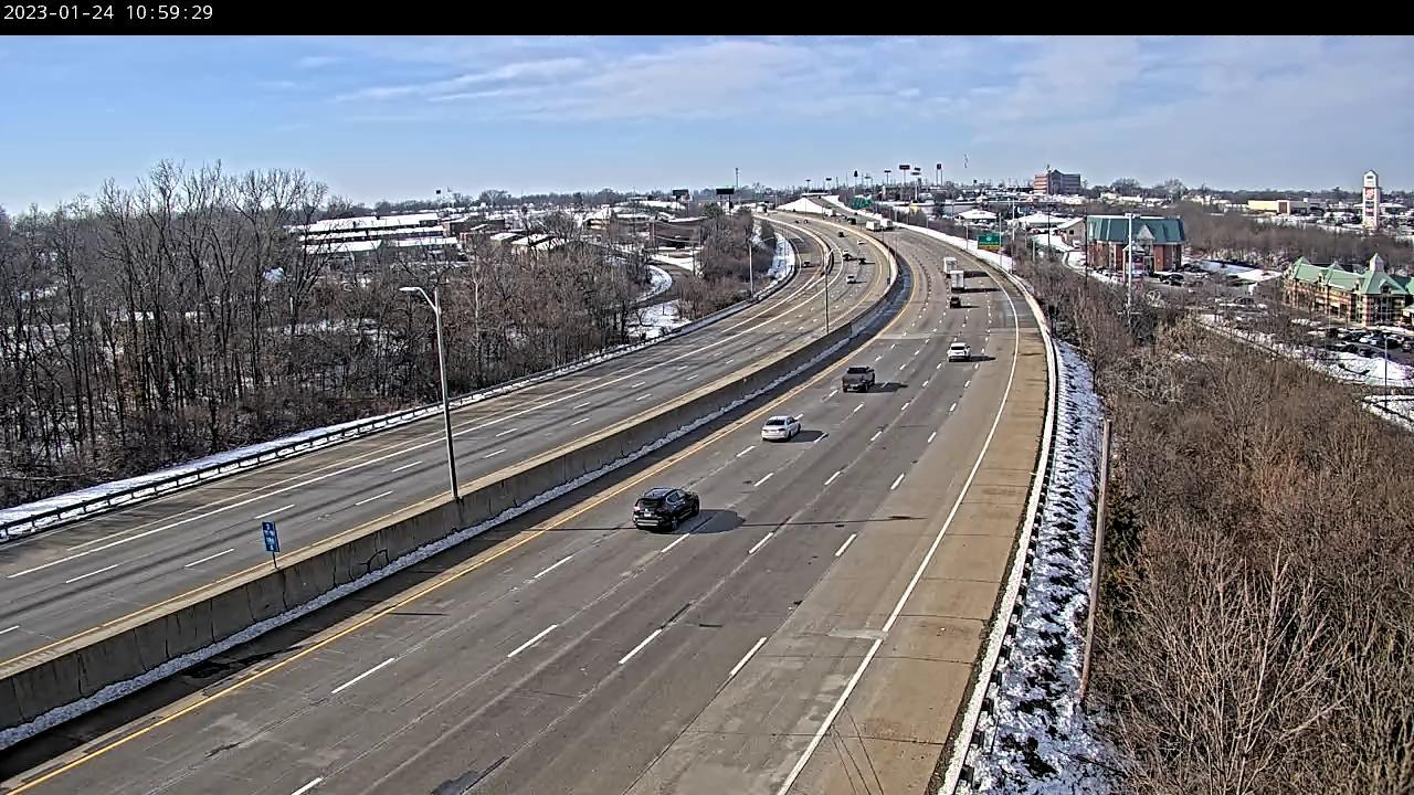 Traffic Cam Fort Mitchell: I-71/I-75 at N of Buttermilk Pike