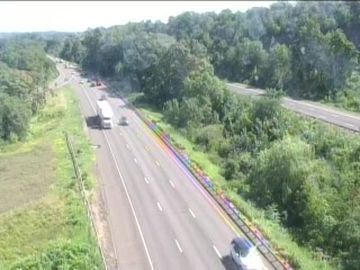 Traffic Cam Middletown › South: I-91 SB - Exit 20 Country Club Rd