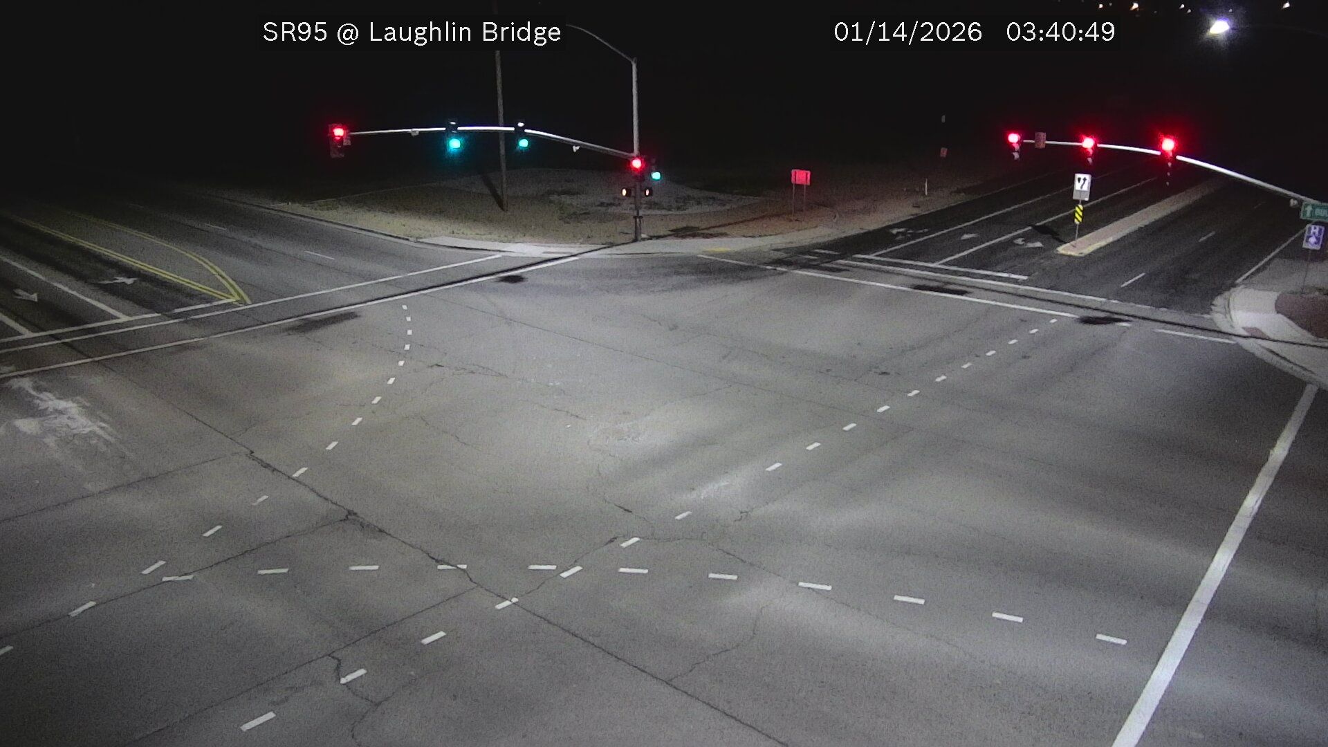 Traffic Cam Bullhead City › North: SR-95 NB 249.80 @SR68 Laughlin Rd
