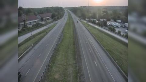 Traffic Cam Summit Township: I-90 @ EXIT 27 (PA 97 WATERFORD/STATE ST)